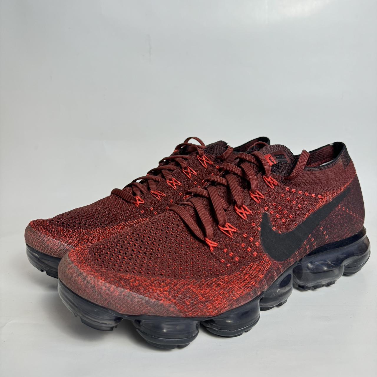nike vapormax dark team red
