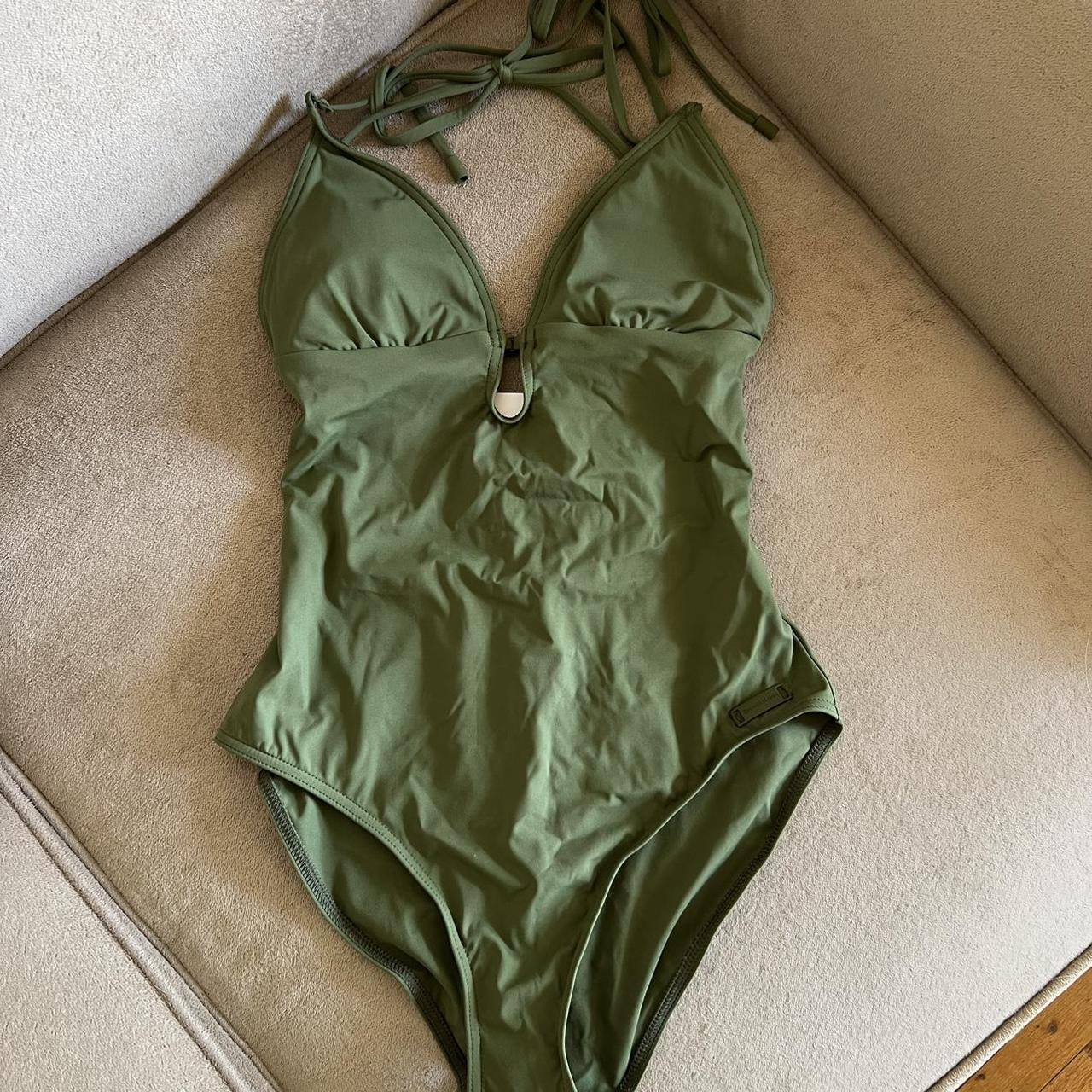 item listed by lizasclosetnyc