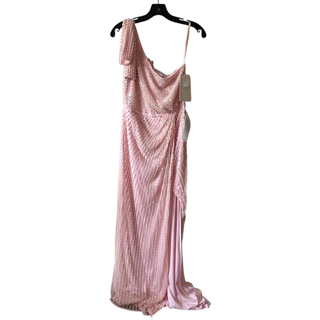 item listed by lizasclosetnyc