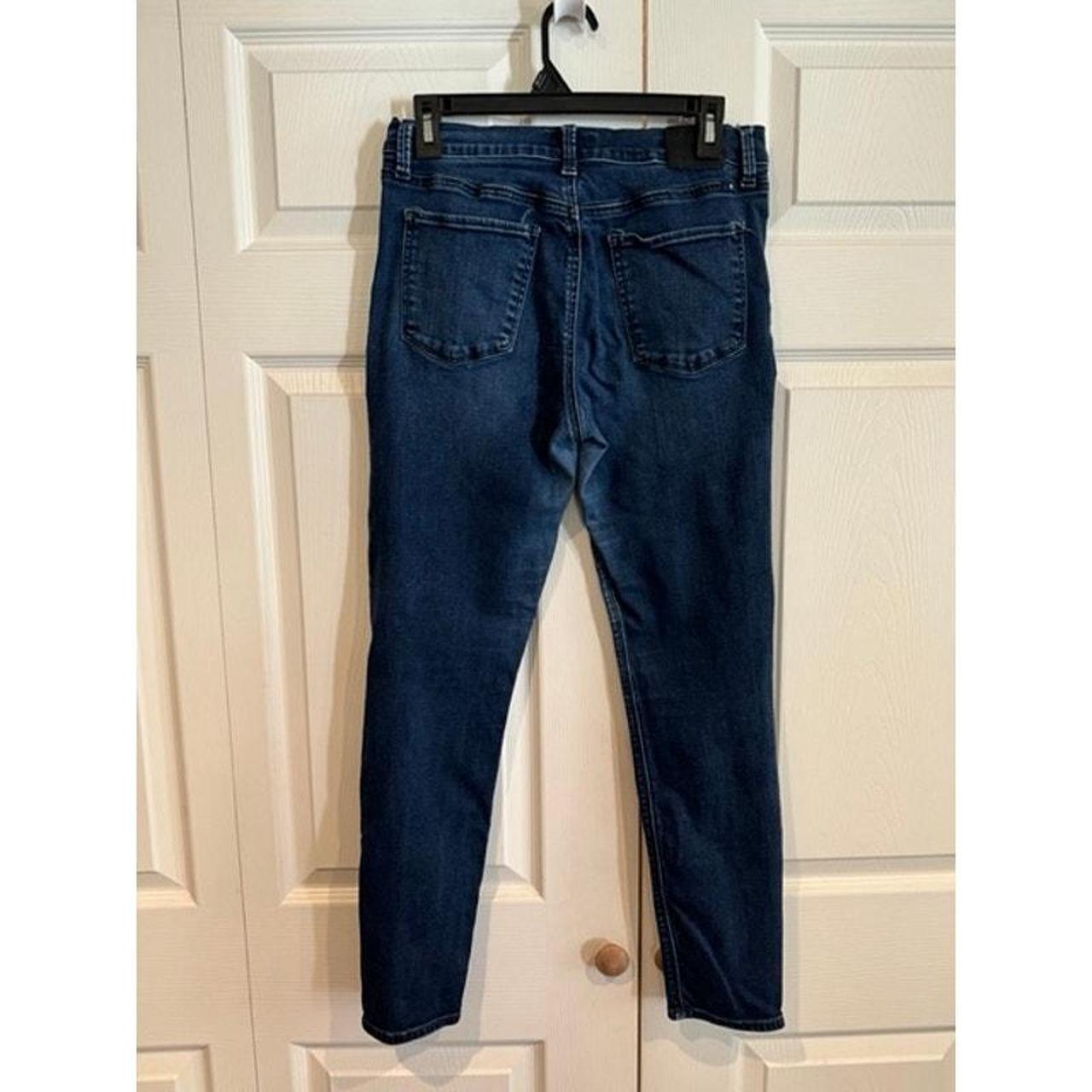 Waist 30