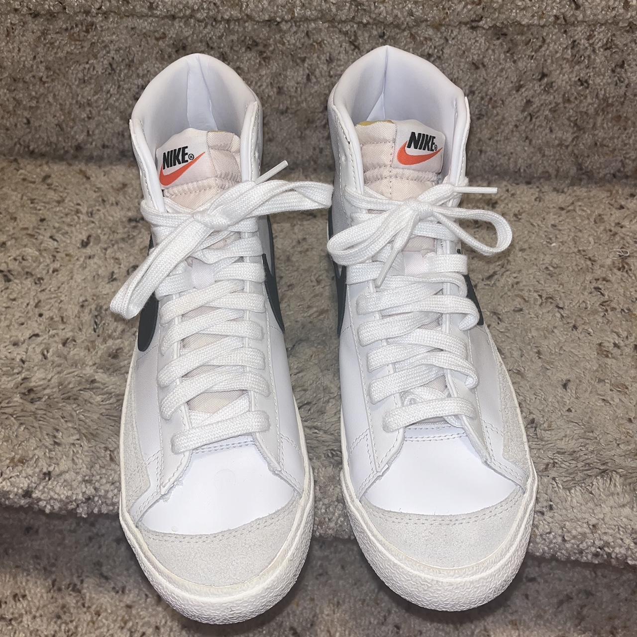 never worn size mens nike blazer mid '77s Depop