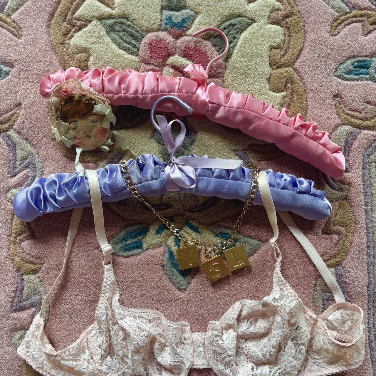 item listed by silkslut
