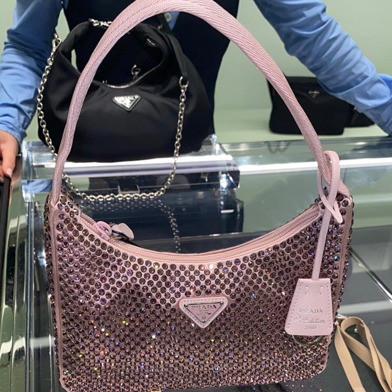 Outfit Prada Kristall Tasche P R A D A Crystal Bag