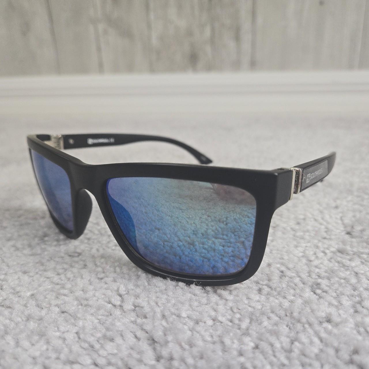 Southpole Carbon Edge Sunglasses Square Look Black. Depop