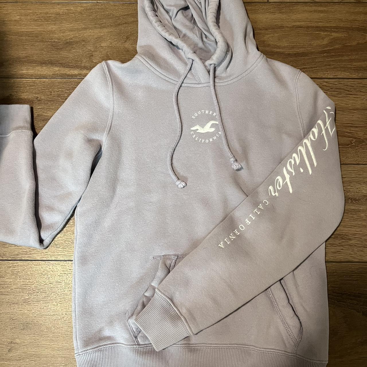 Lavender Hollister hoodie