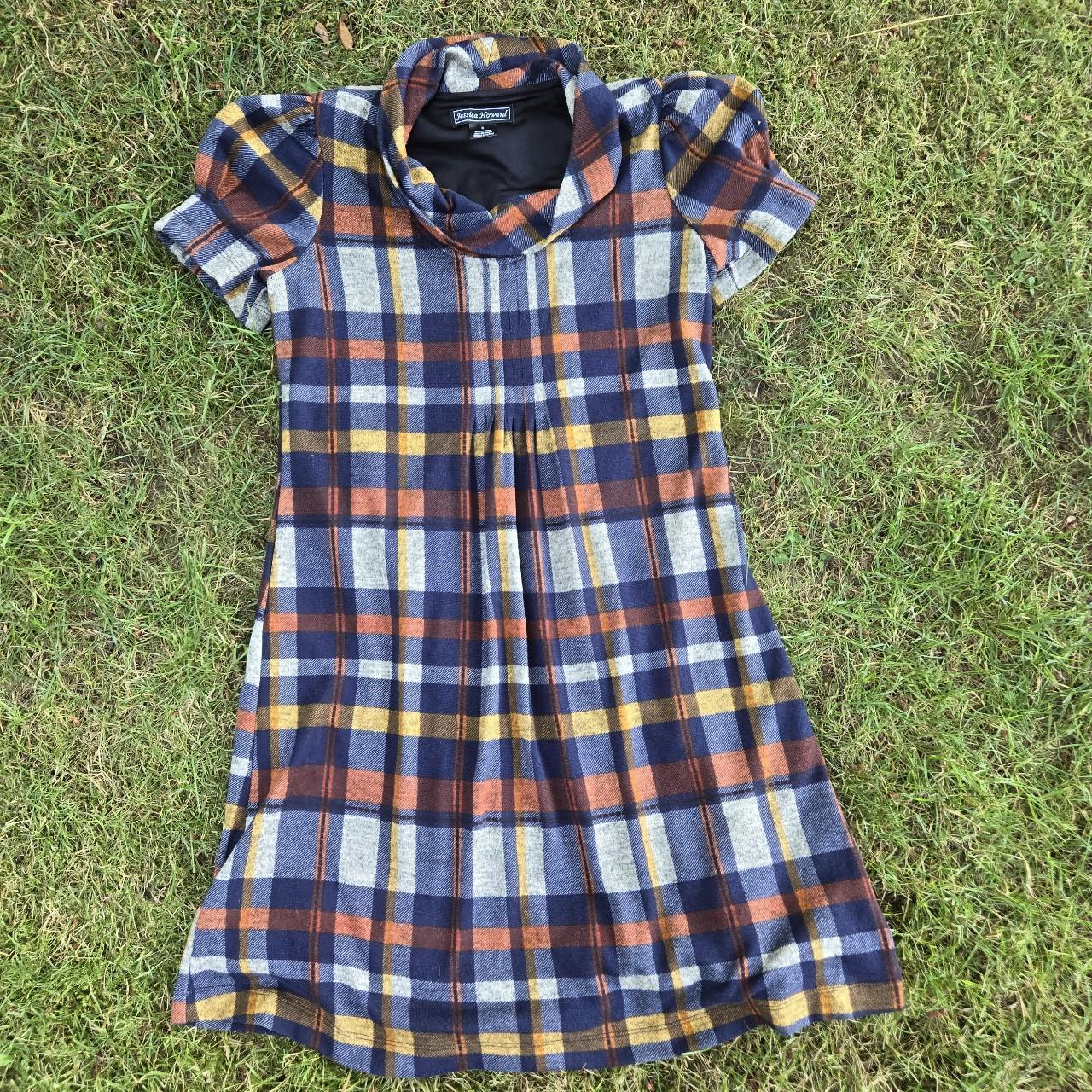 Cozy plaid Jessica Howard dress. Perfect for fall or. Depop