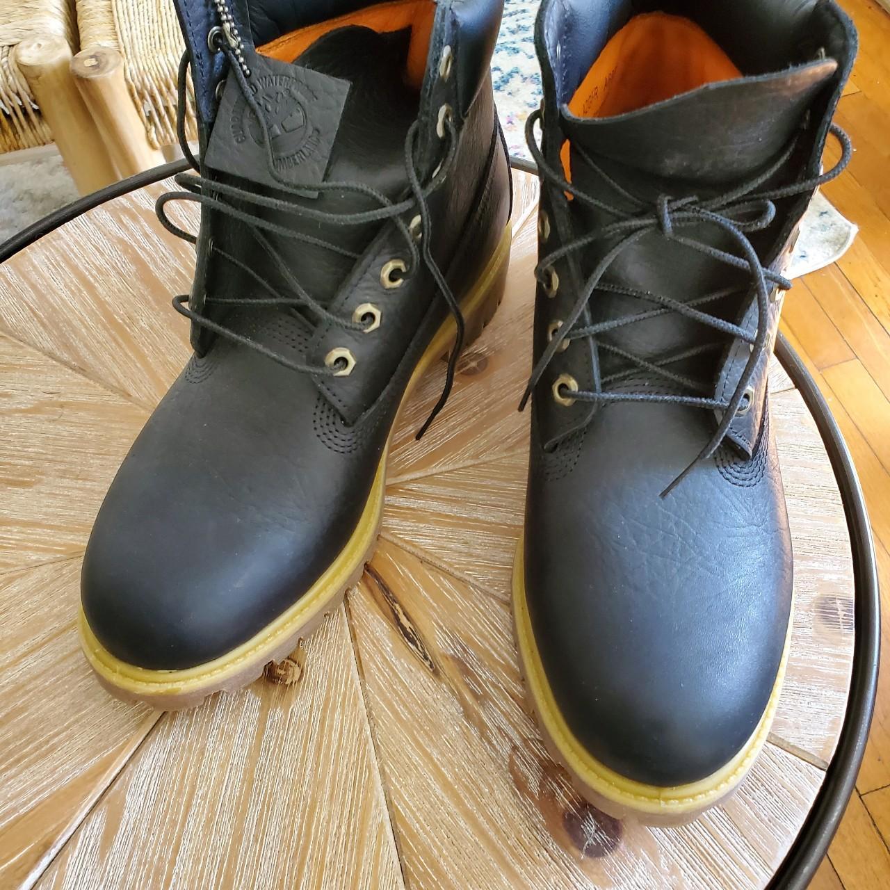 Black timberlands gum sole best sale