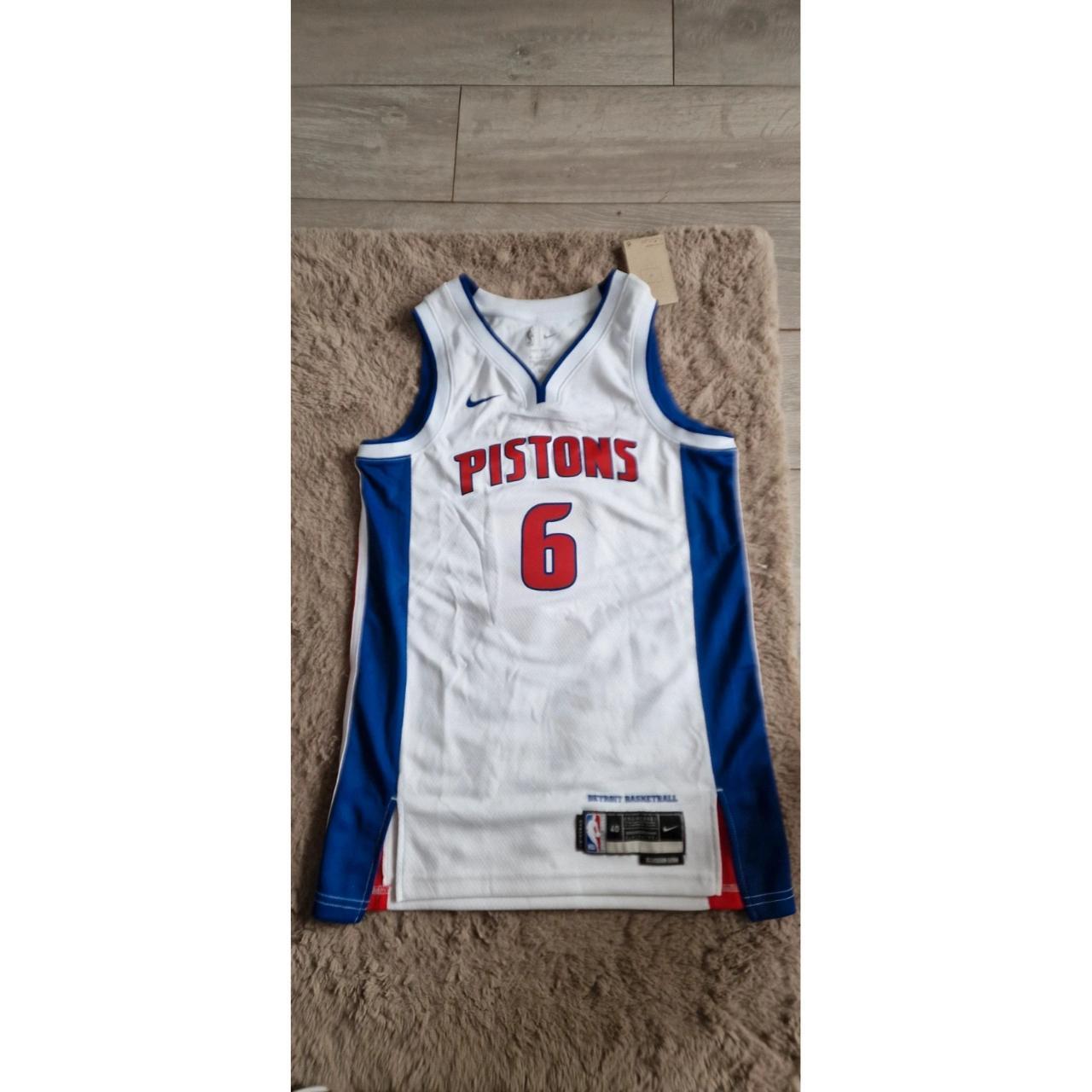 item listed by elsworth331
