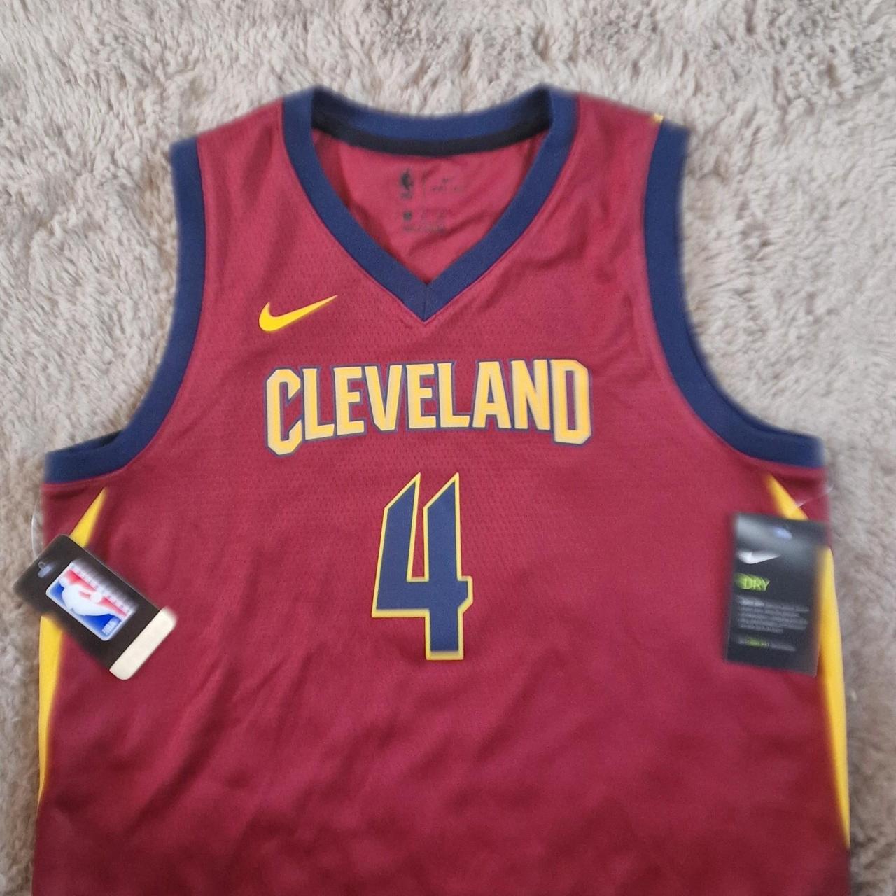 item listed by elsworth331