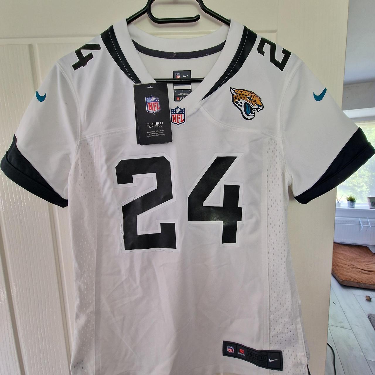 item listed by elsworth331