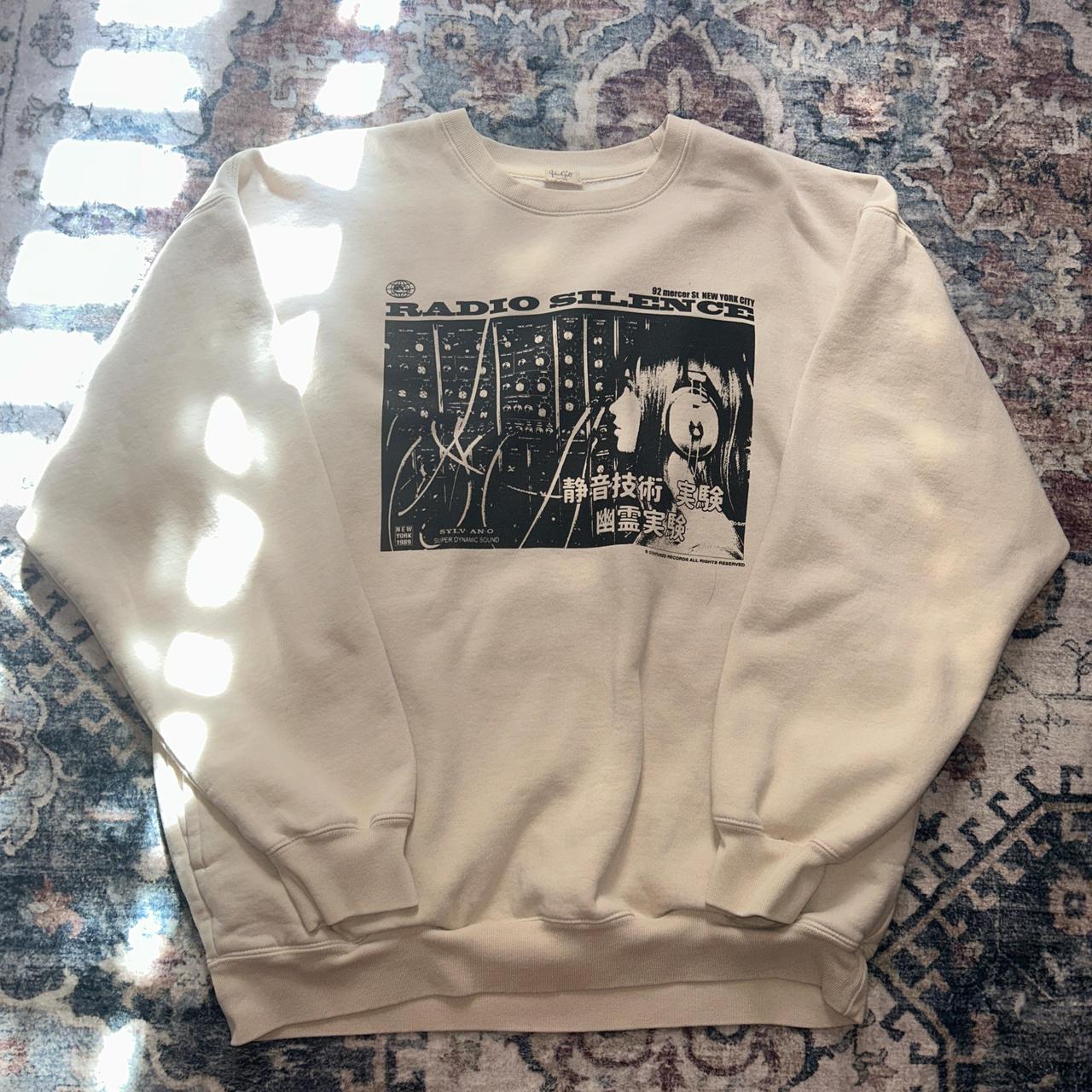 item listed by erasclosetttt