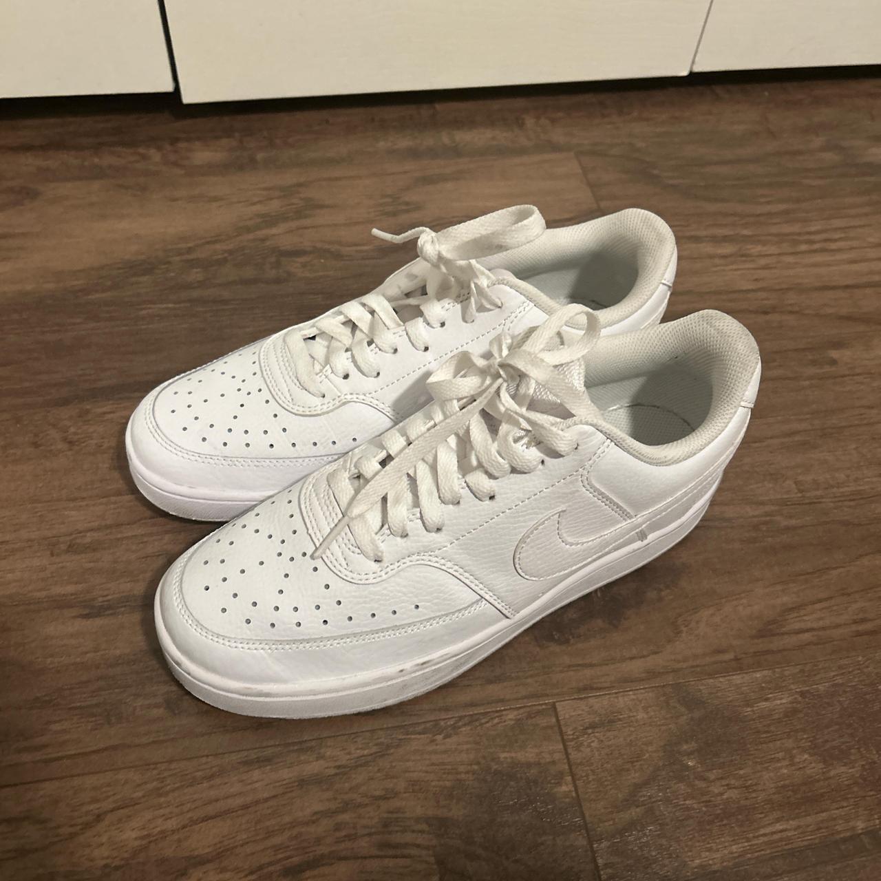 item listed by erasclosetttt