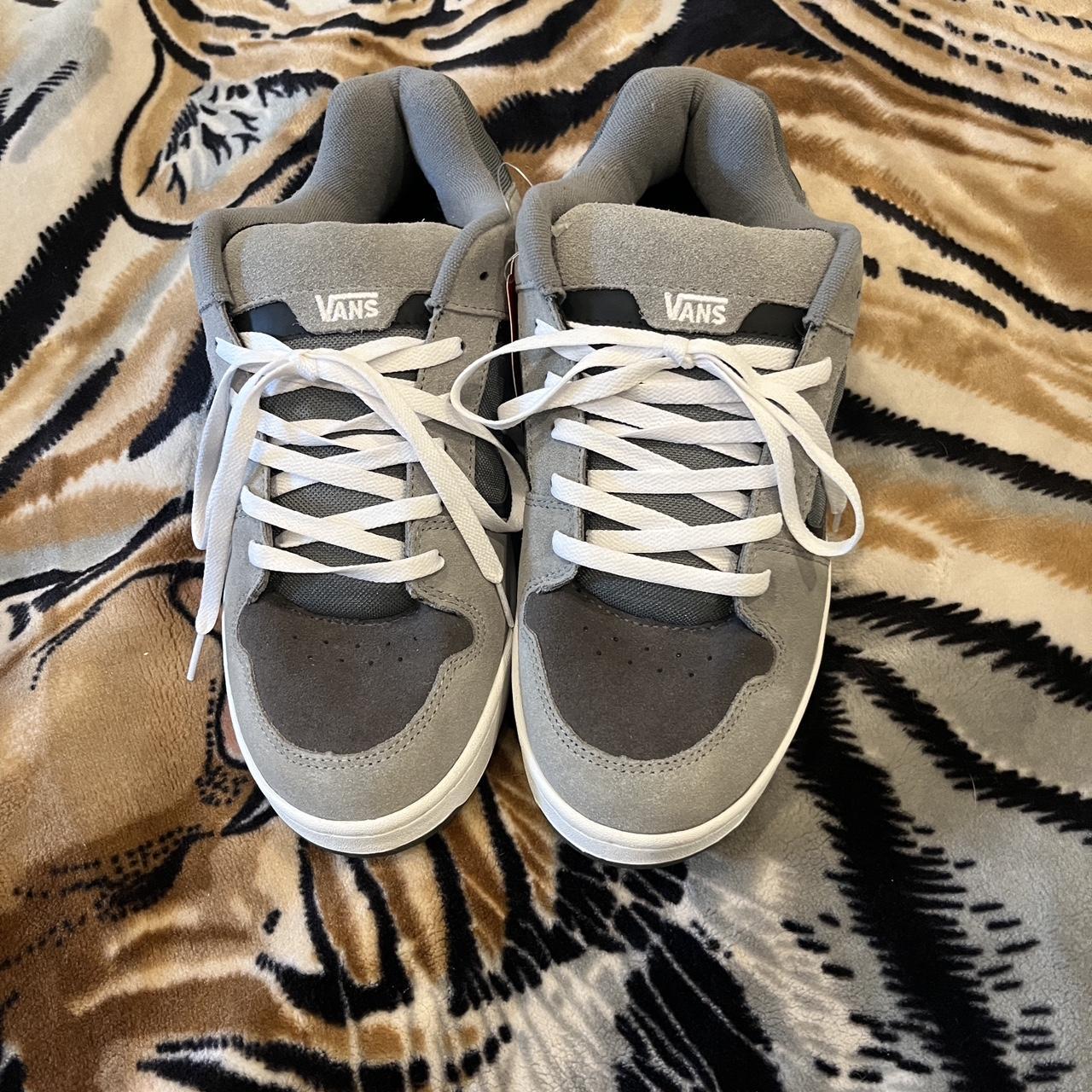 HOLY GRAIL VINTAGE GREY DOCKET VANS SEND