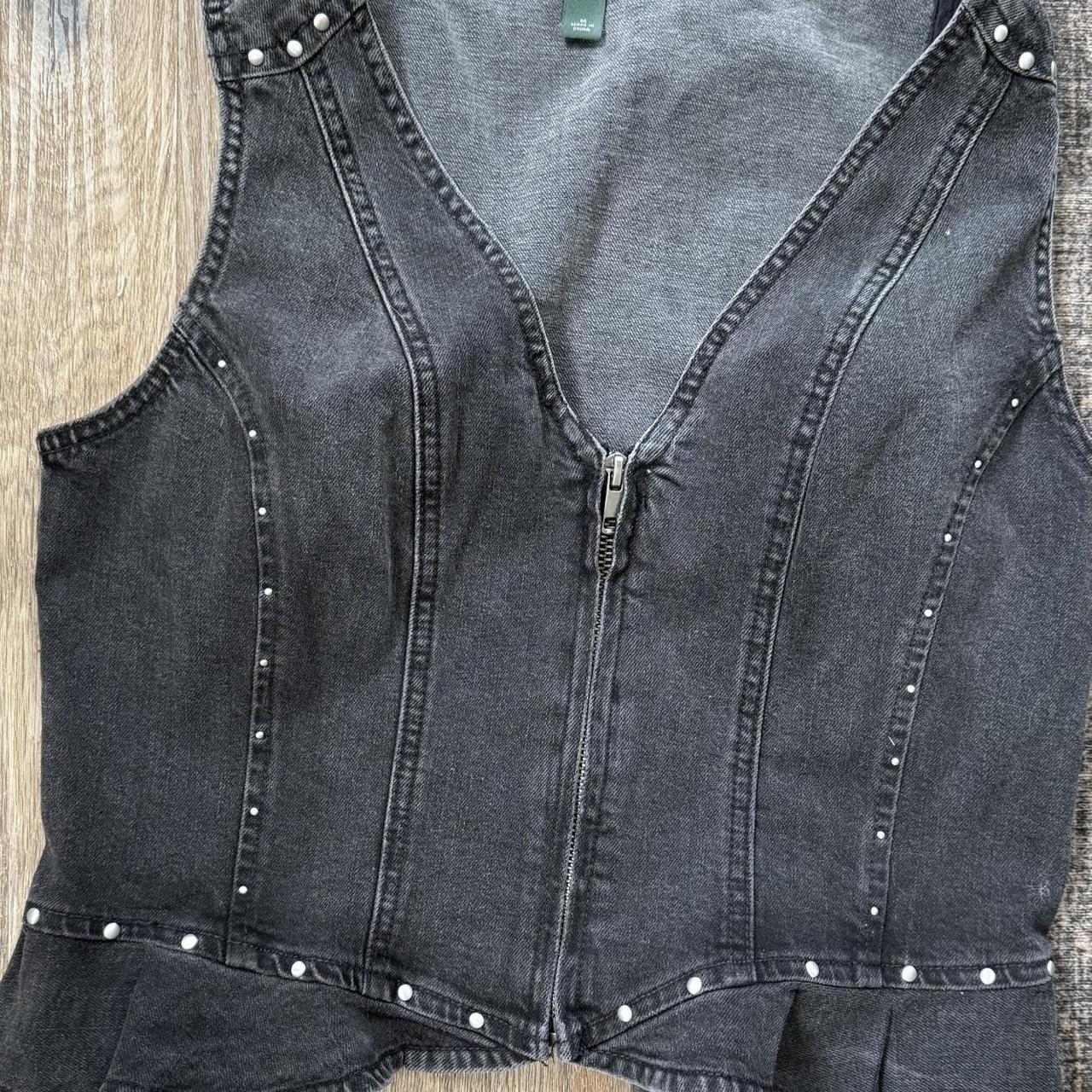 item listed by chelaiorio