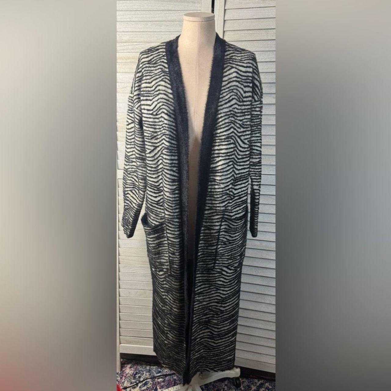 Catherine Malandrino orders Zebra Print Duster Sweater Soft Size Small