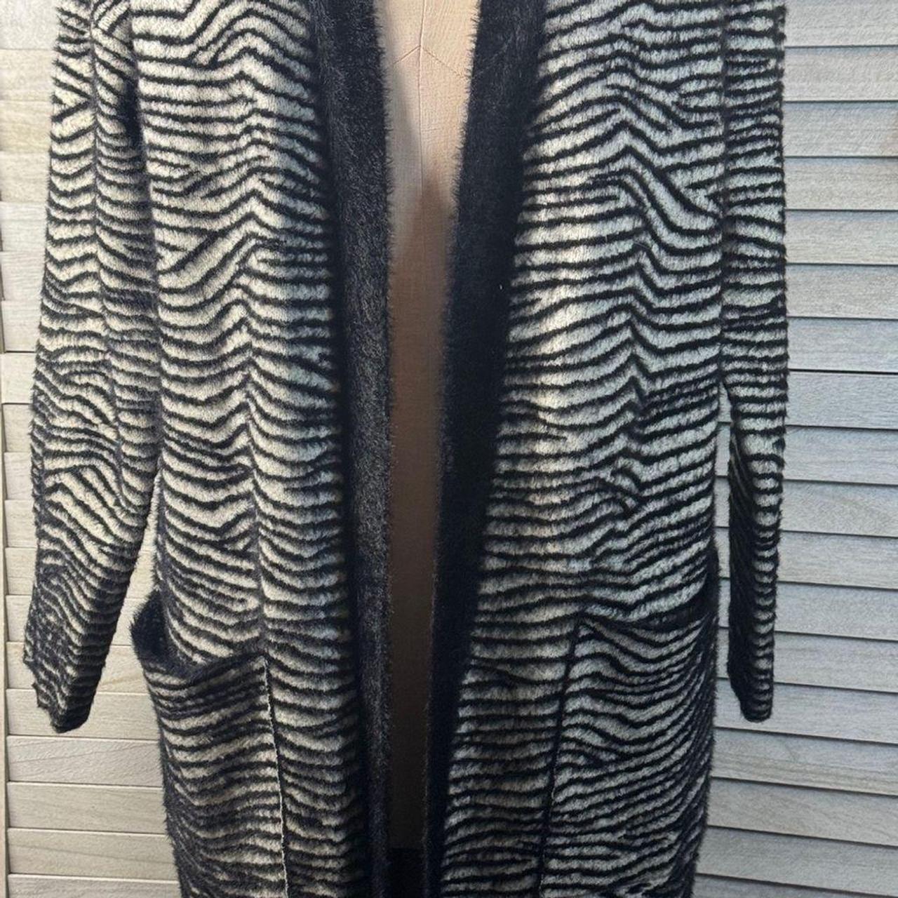 Catherine Malandrino orders Zebra Print Duster Sweater Soft Size Small