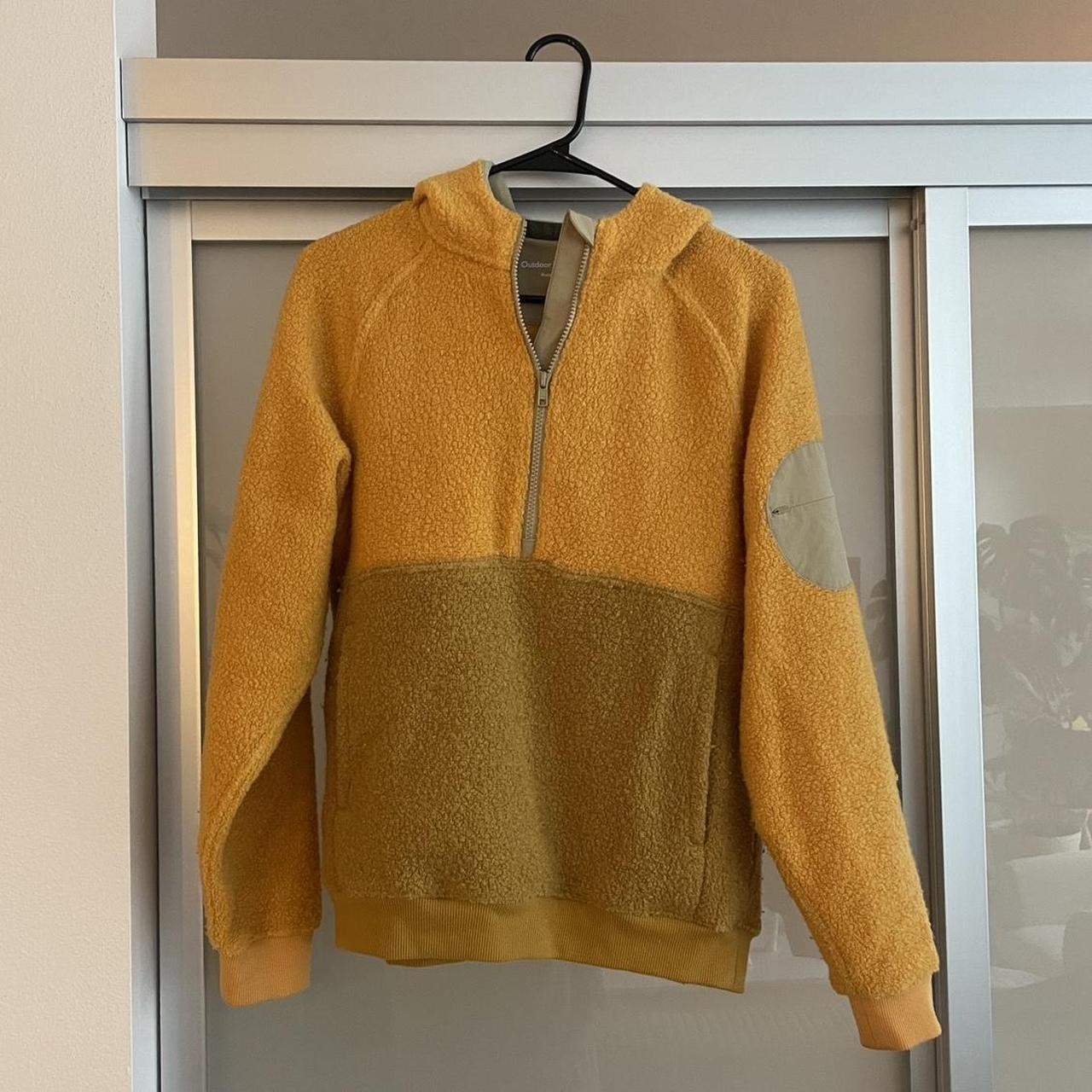 outdoor voices mega fleece 1/2 zip hoodie. lightly worn Depop