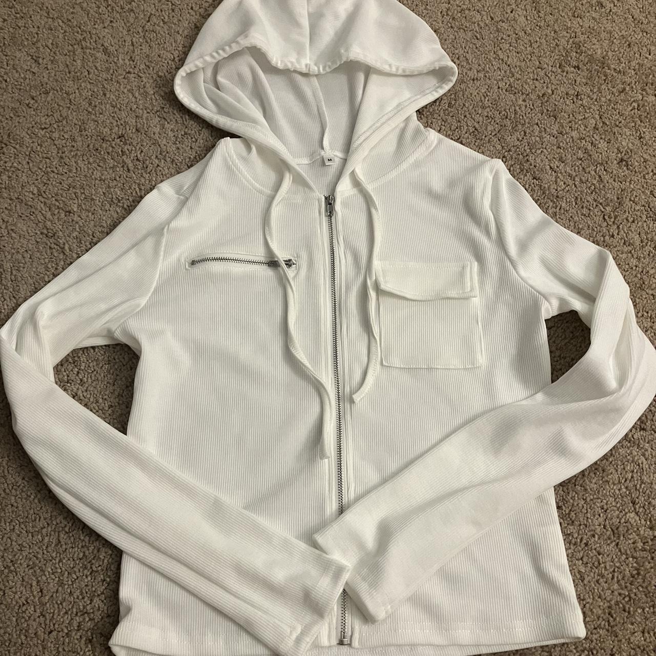 item listed by chmnto