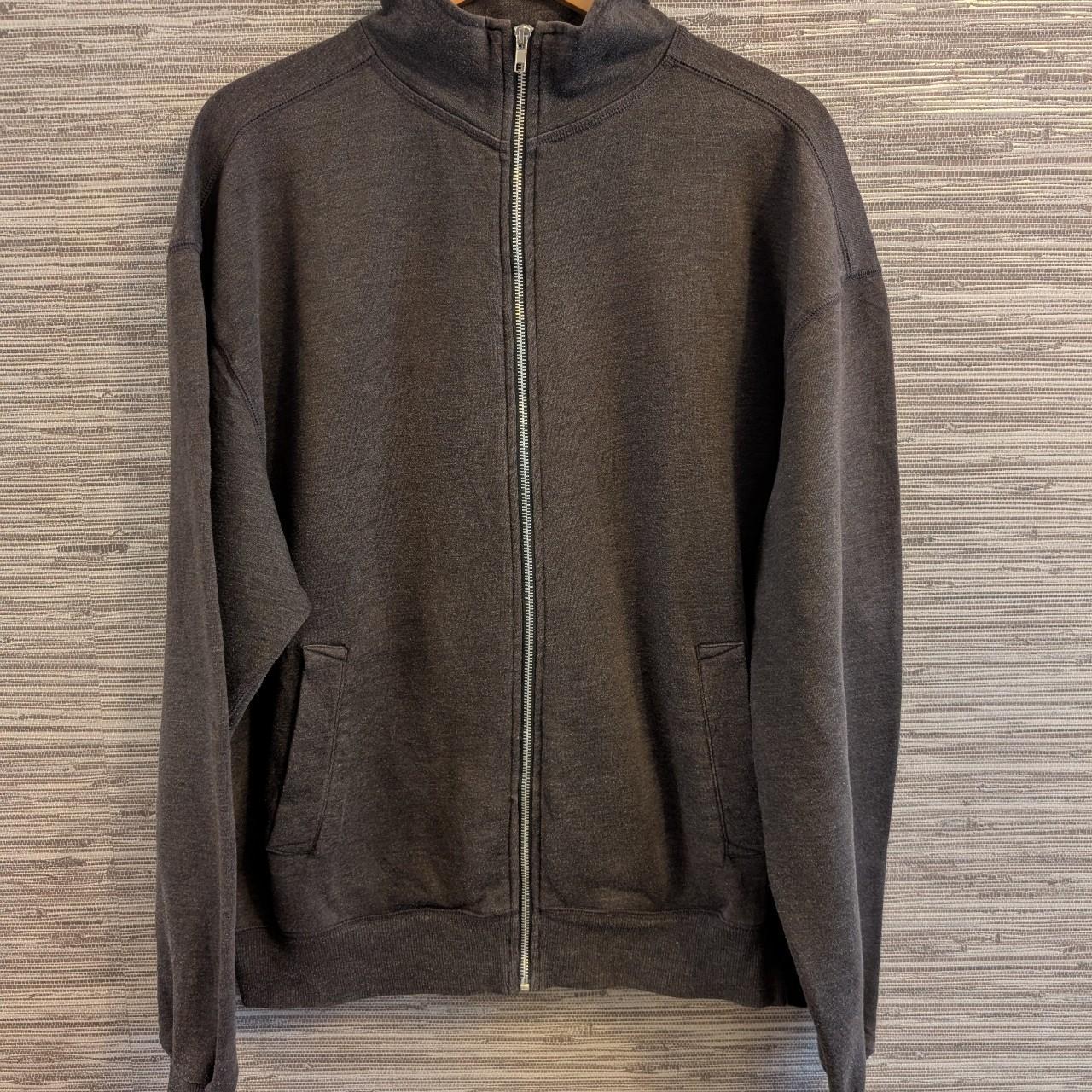 item listed by vcsells89