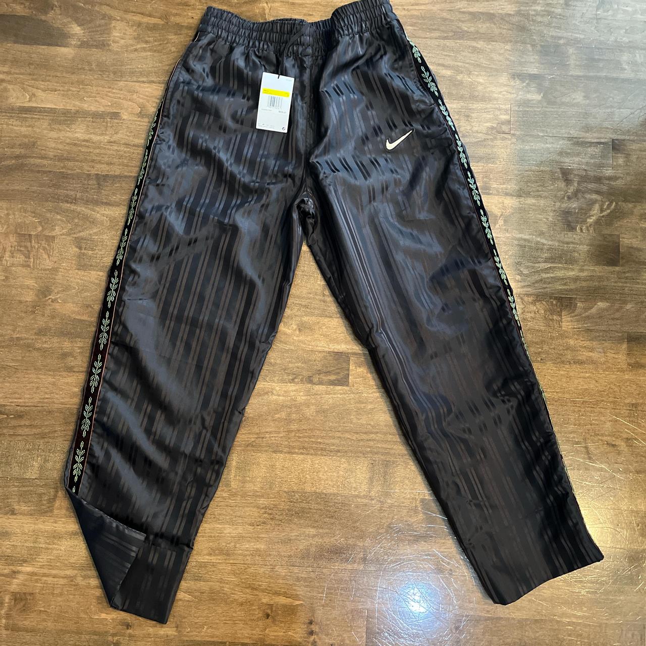 item listed by claire3bb
