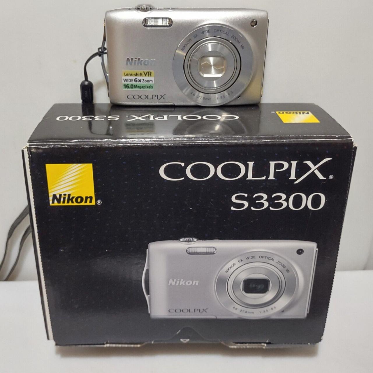Nikon COOLPIX S3300 16.0 MP Digital Camera W/ Case,... - Depop