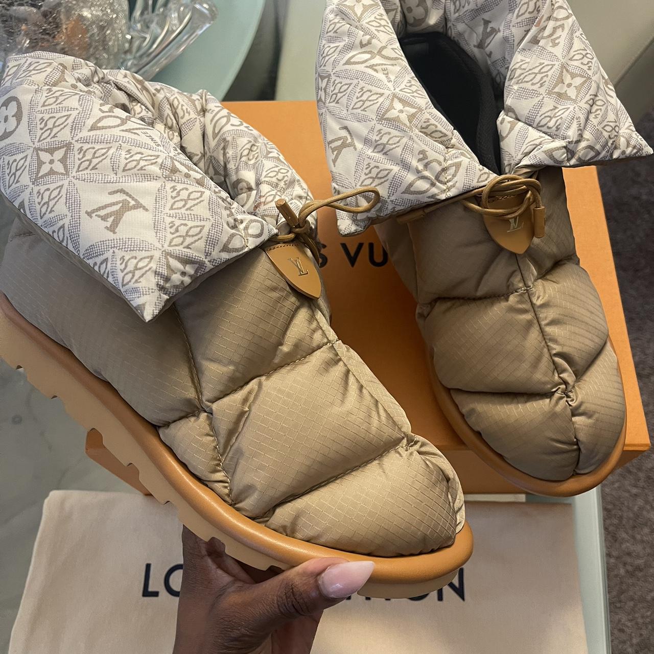 Louis Vuitton Pillow Ankle Boot Comes with: -dust - Depop