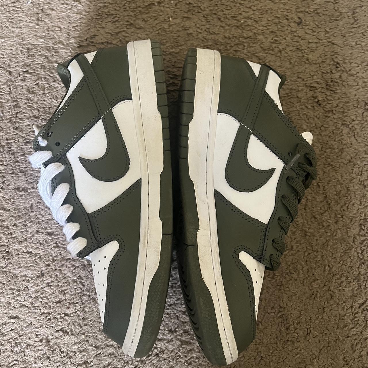 size 9.5 womens in mens nike