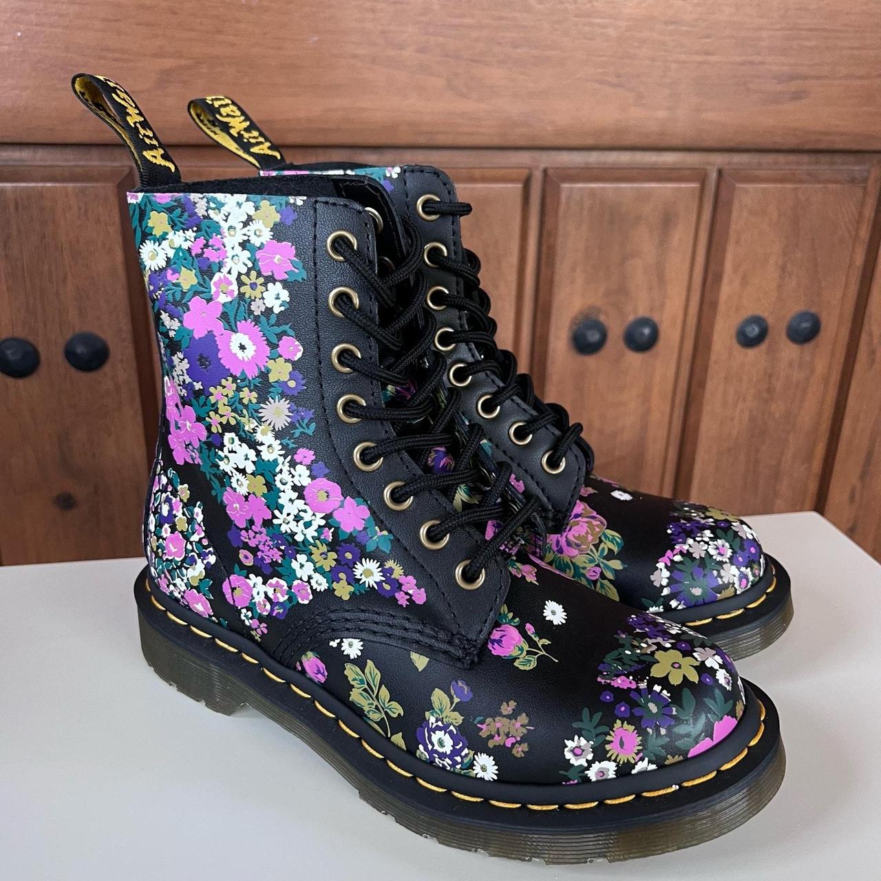 Doc martin boots floral size 5 factory vintage