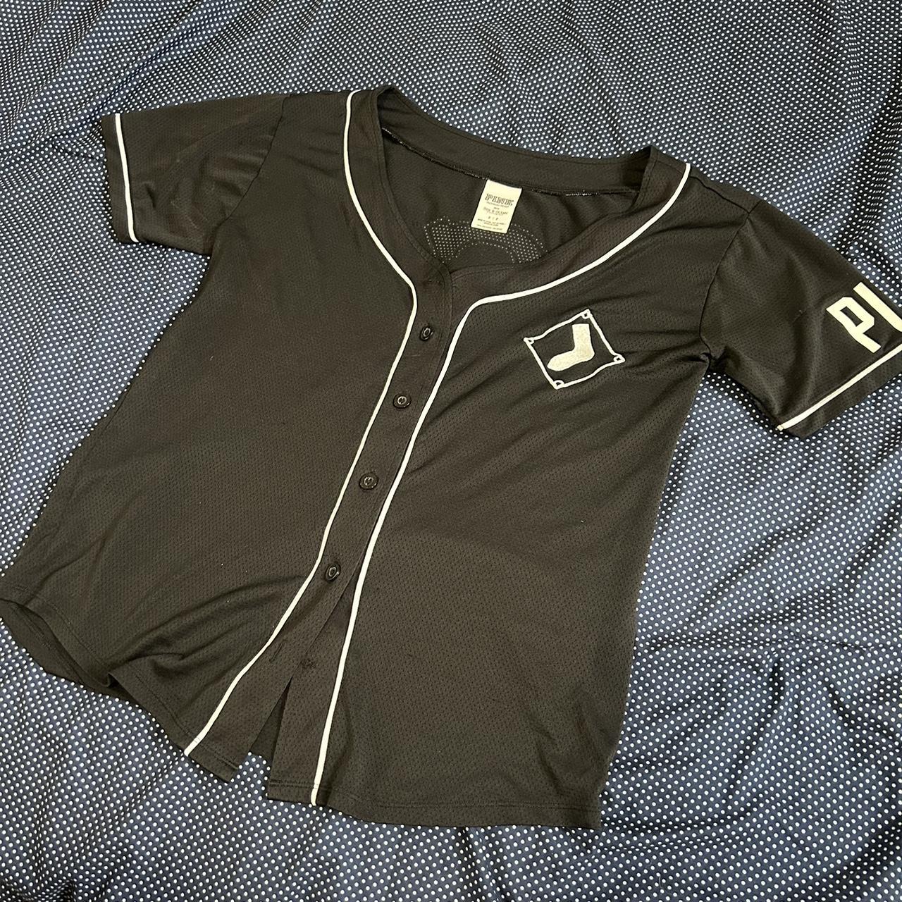item listed by katszr