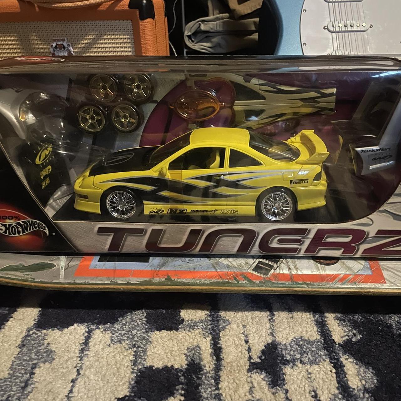 Hot wheels tunerz on sale 1:18 scale! ACURA INTEGRA!