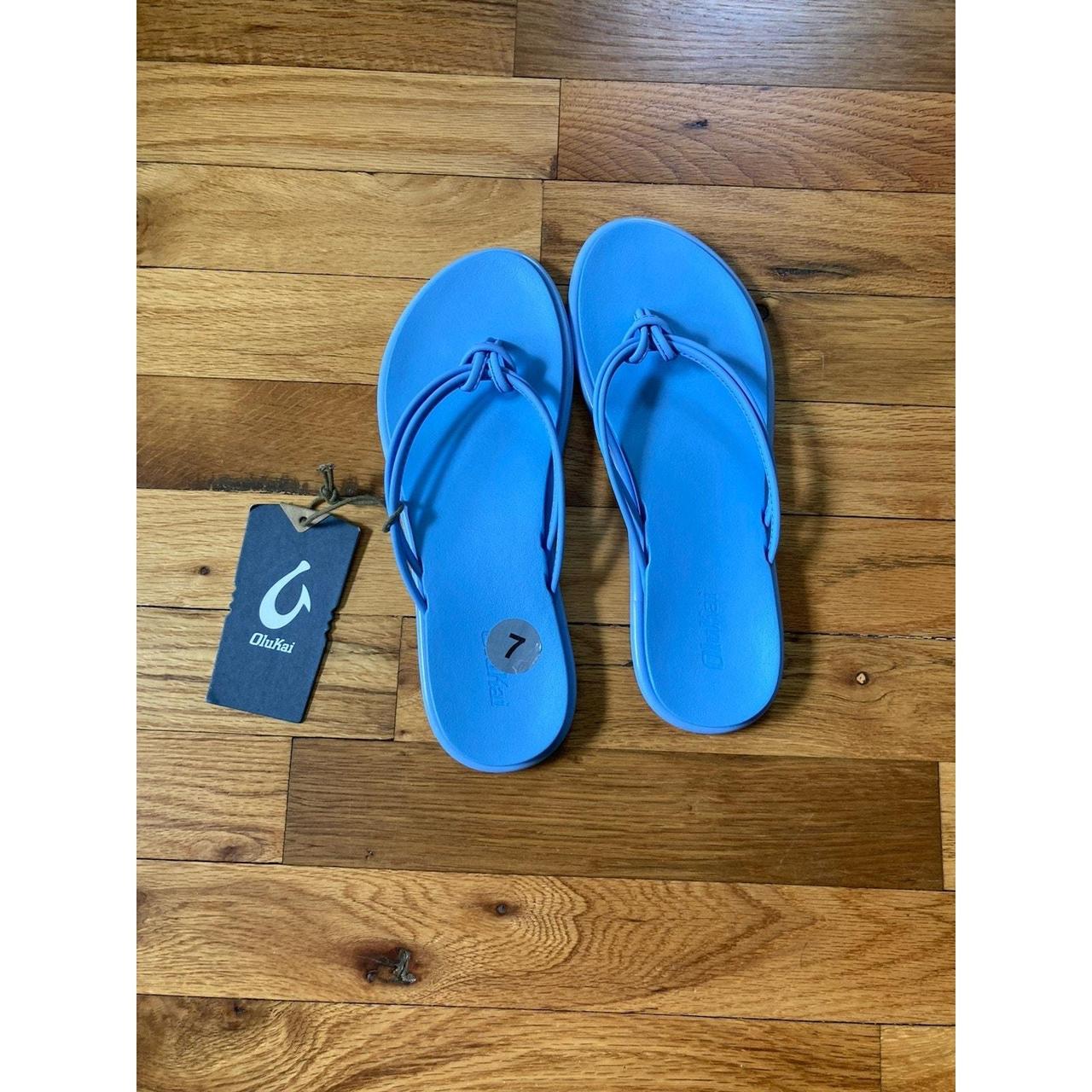 item listed by friendsfindsllc