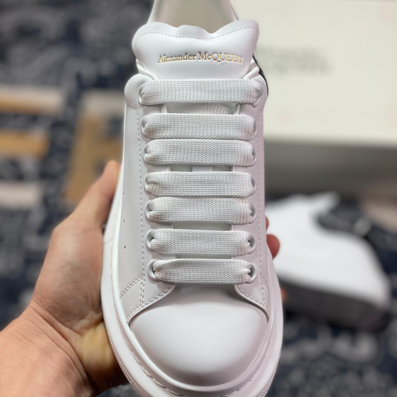スニーカー Alexander Mcqueen Oversize Sneakers Alexander McQueen Oversized Sneakers | White | FARFETCH JO