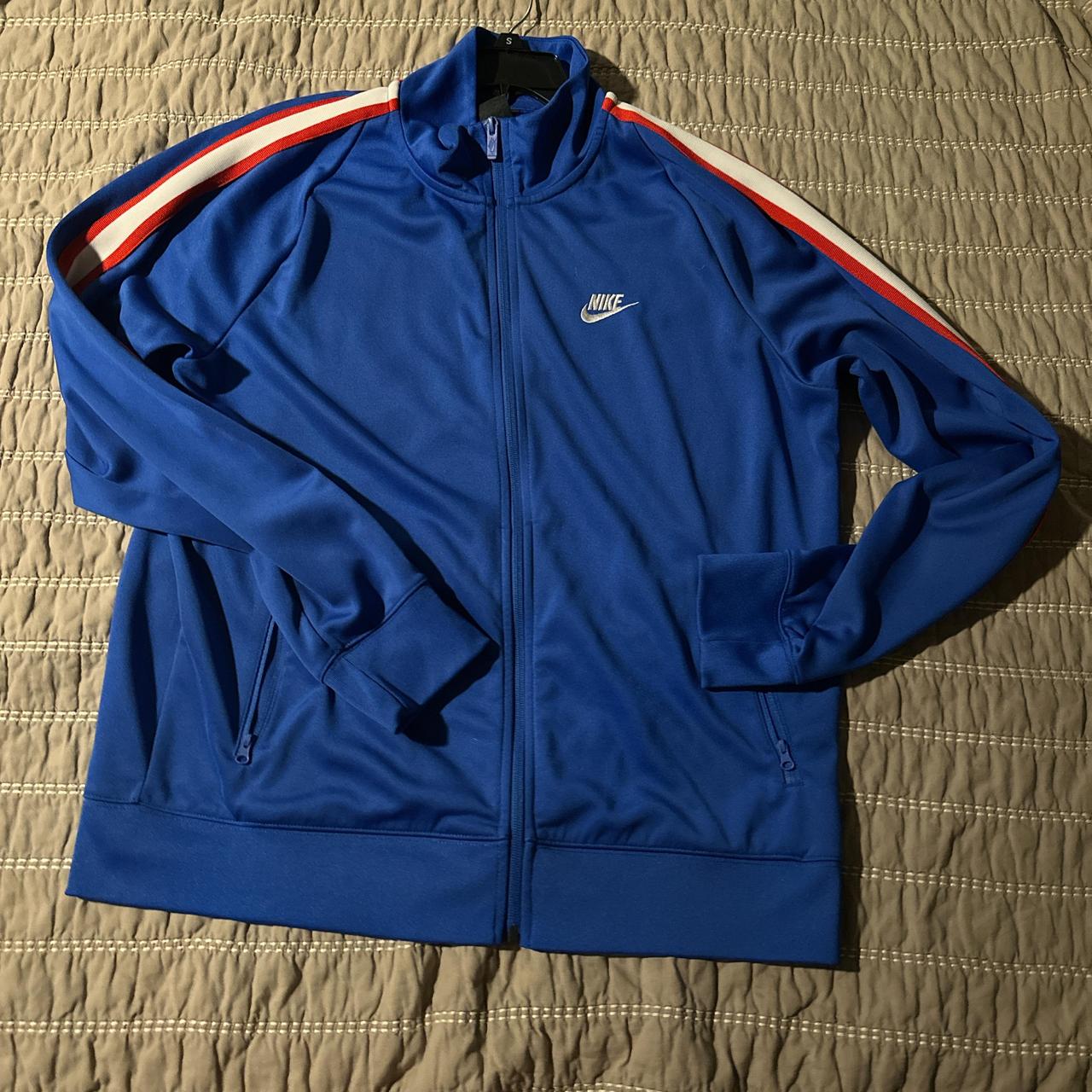 Blue red and white nike sweatsuit best sale