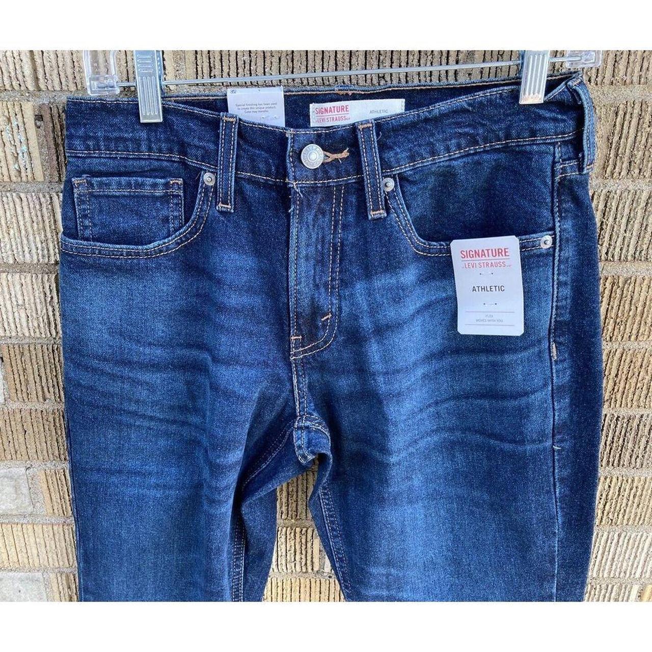 Levi strauss signature athletic jeans best sale