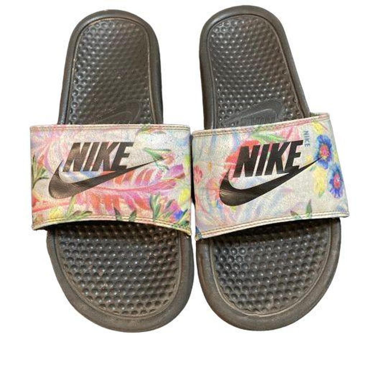 Fashion nike benassi women