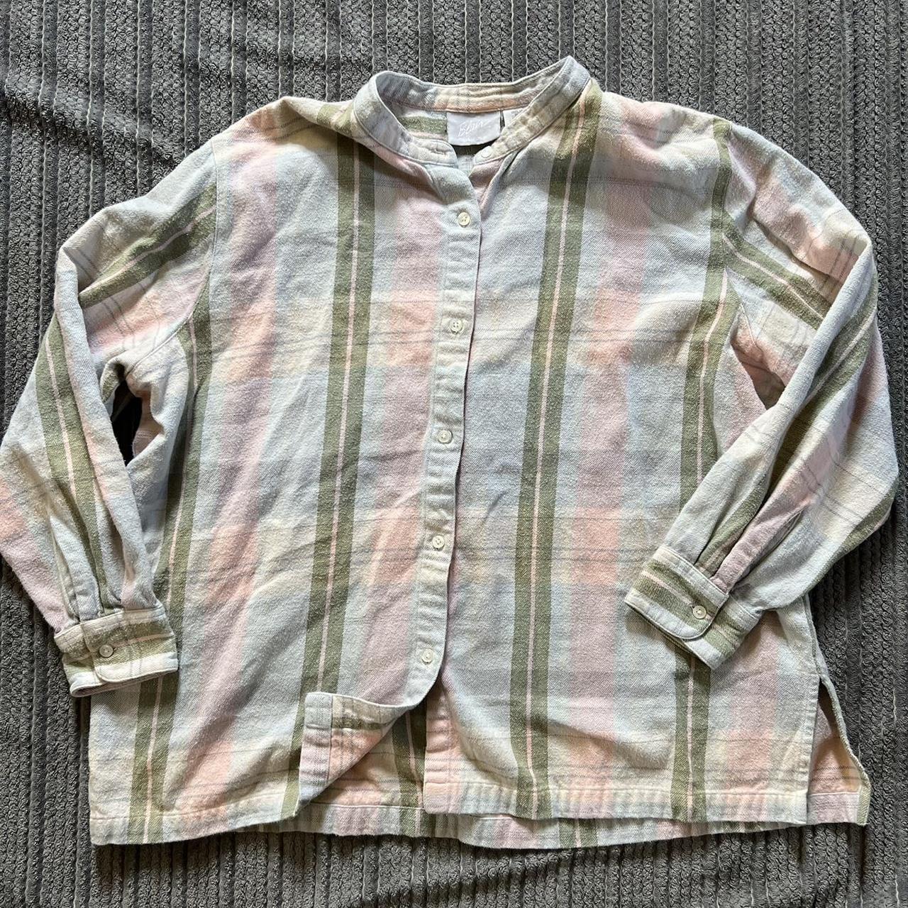 item listed by kikiscloset111