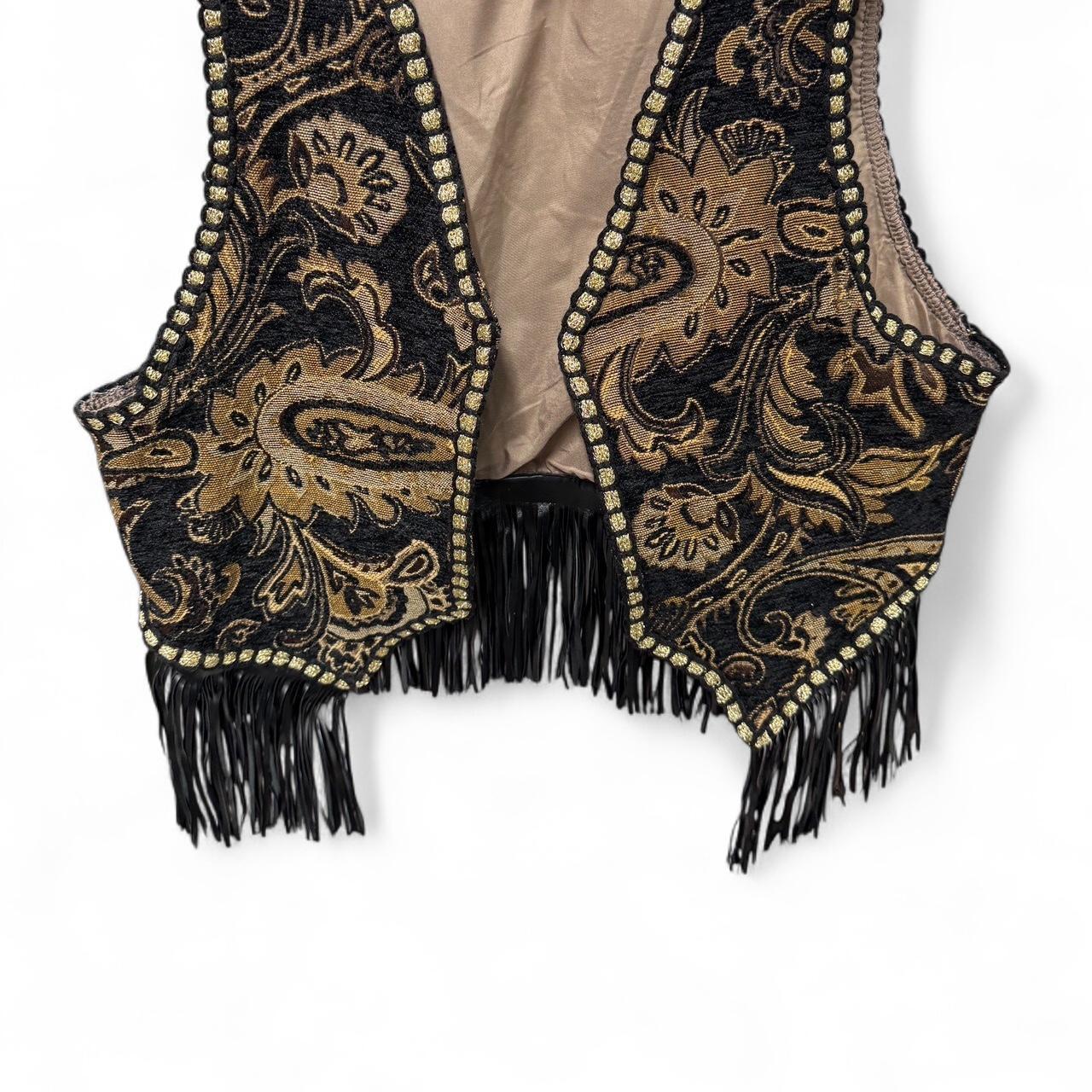 item listed by s1098596179