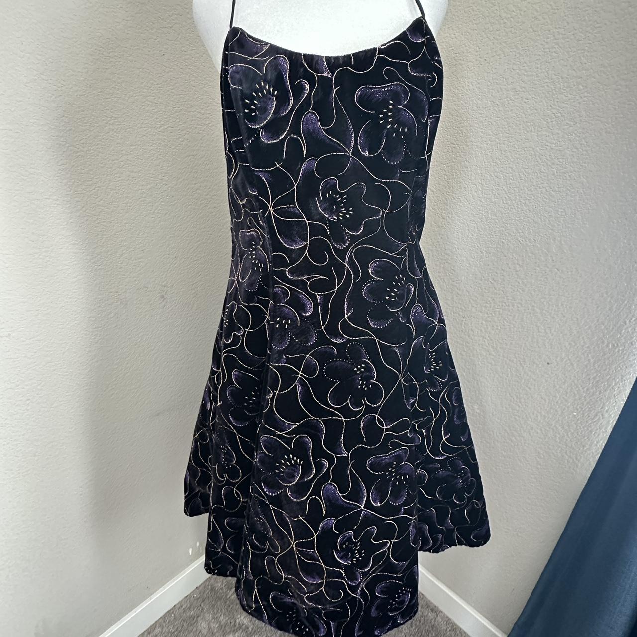 item listed by lolaslikes1