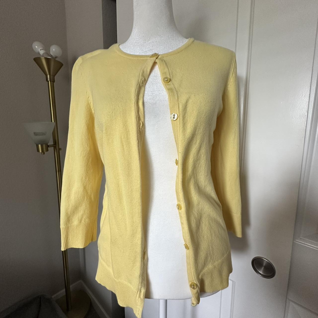 item listed by lolaslikes1