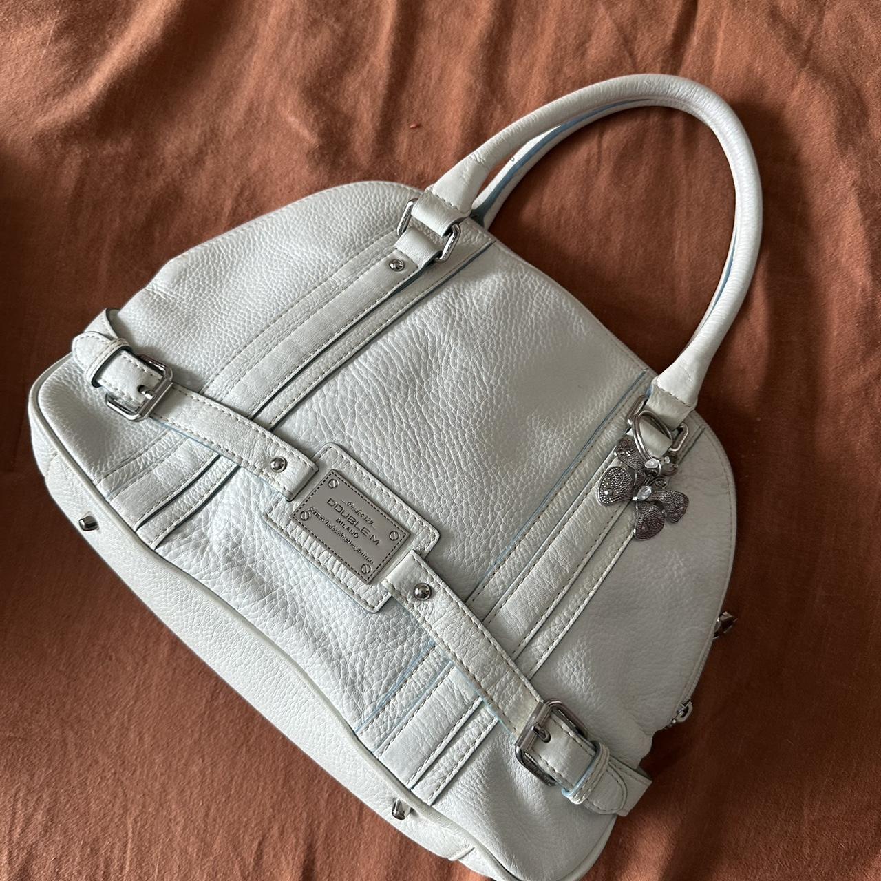 item listed by lolaslikes1