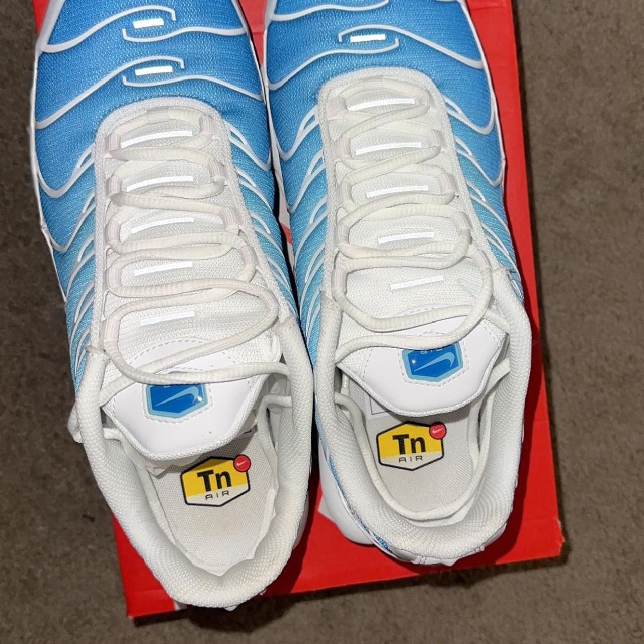 travis scott nikes low