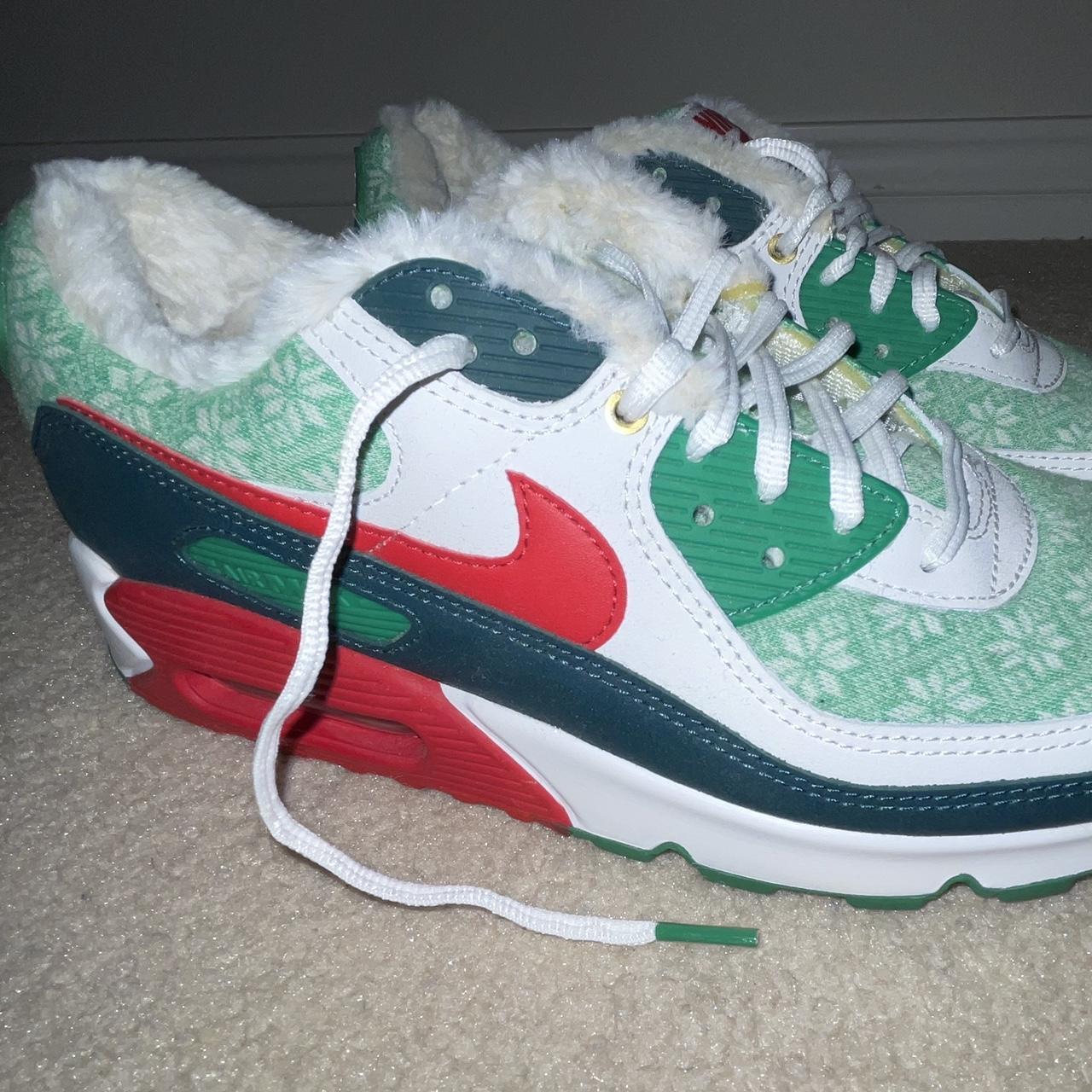 Nike air max on sale 90 Christmas sweater