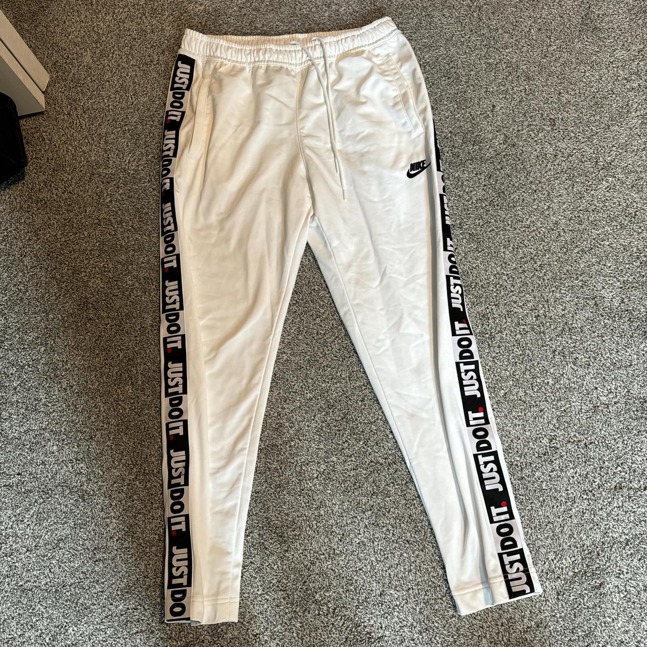mens nike white sweatpants