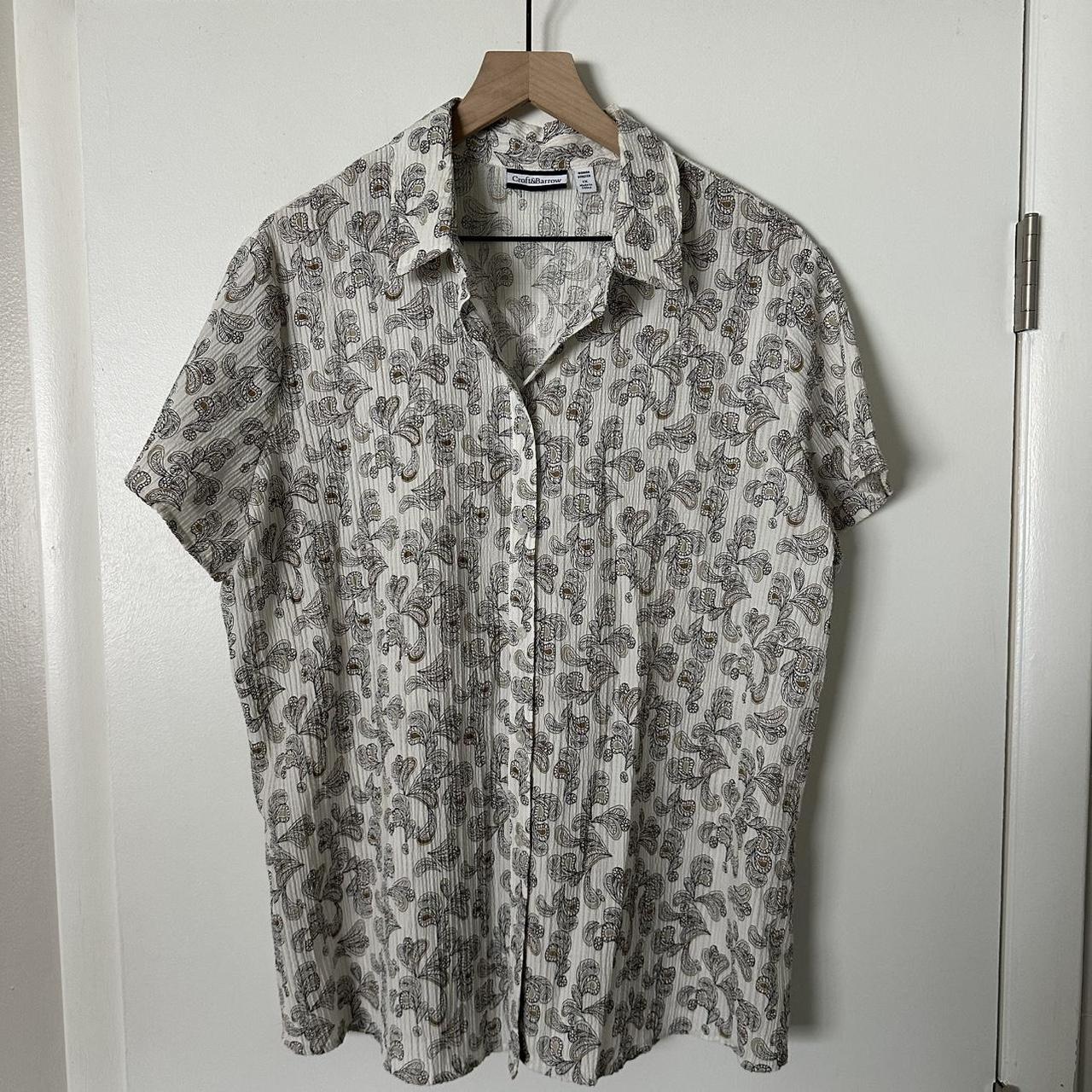 item listed by vintage_ivy