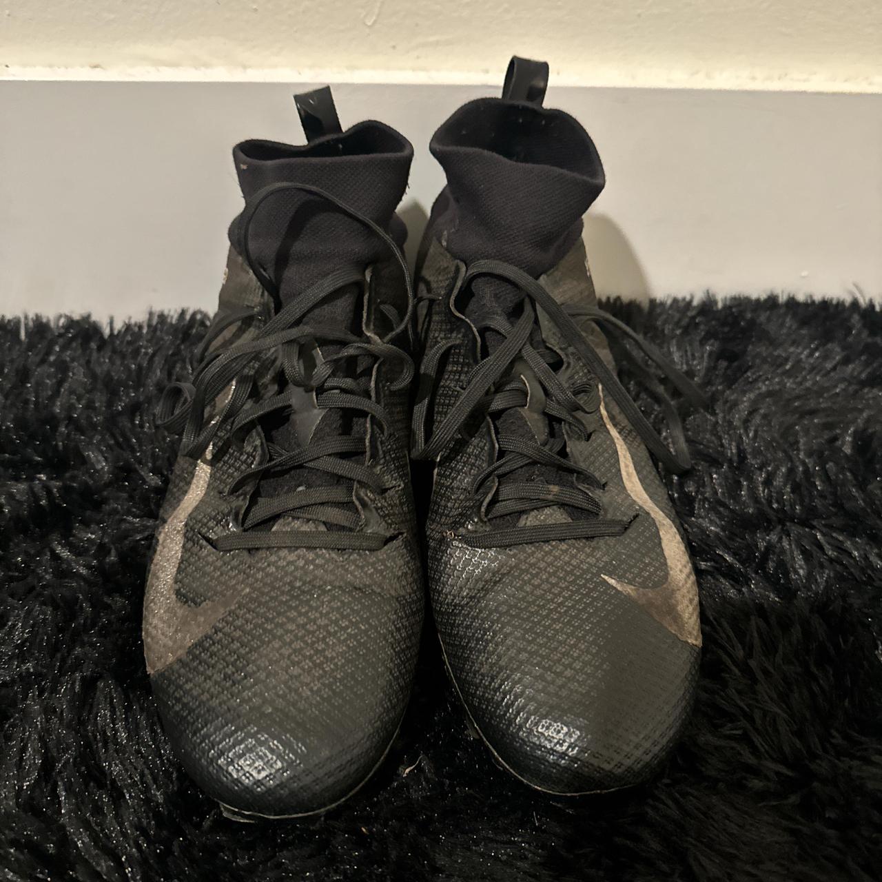 nike football cleats size 9