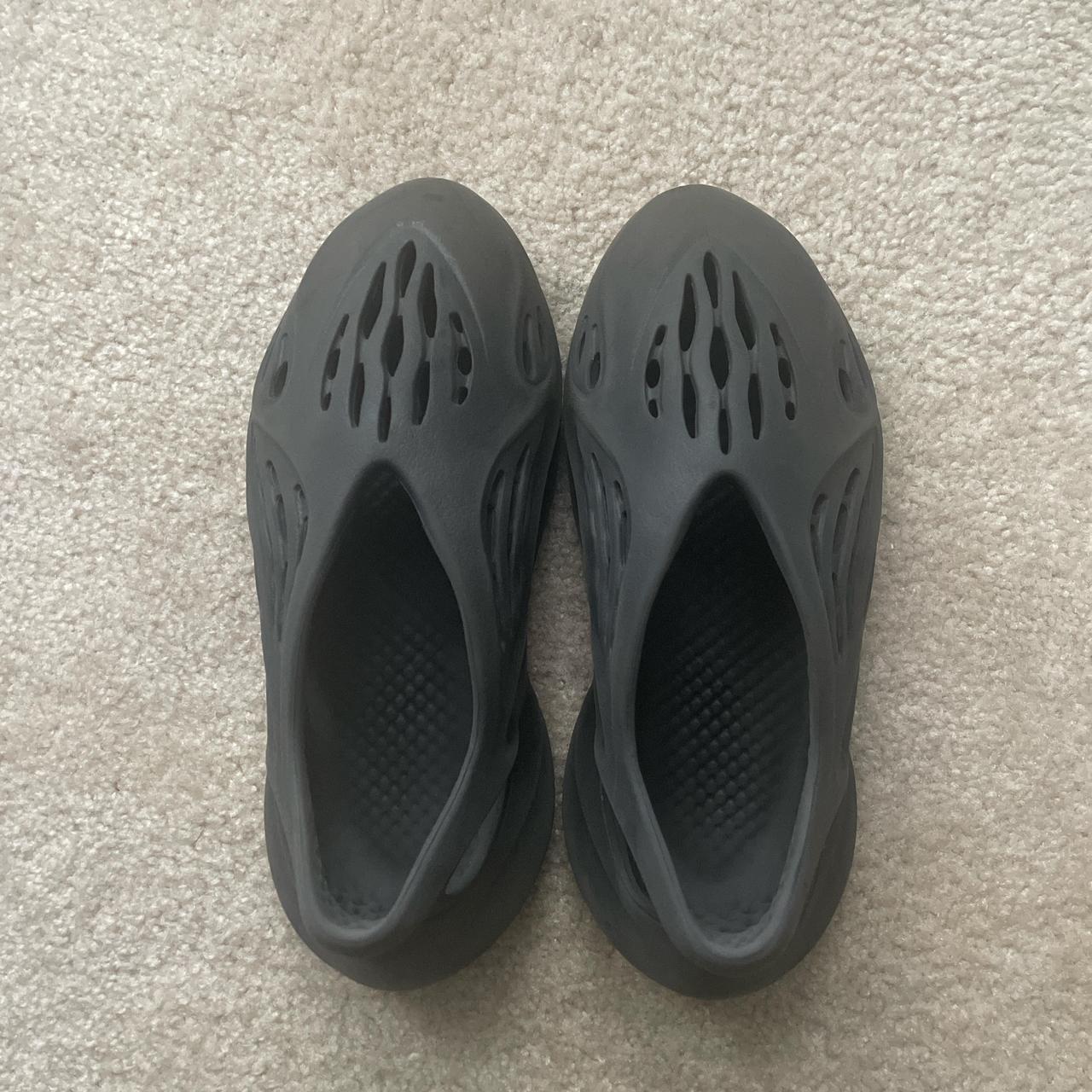 yeezy foam runner size 8.5