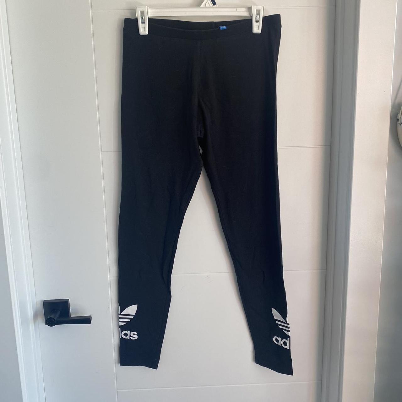 Adidas leggings with shop logo on ankle