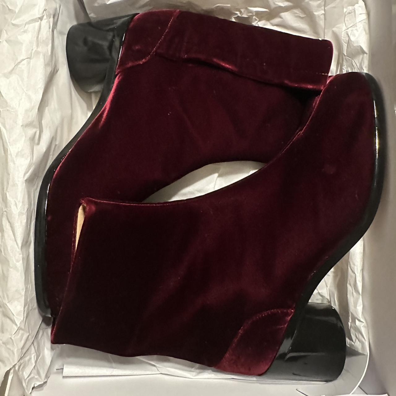 item listed by s7nrise