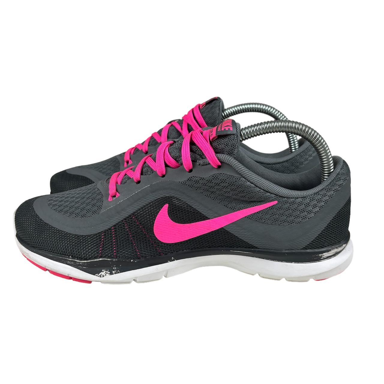 Nike training flex trainers in pink online