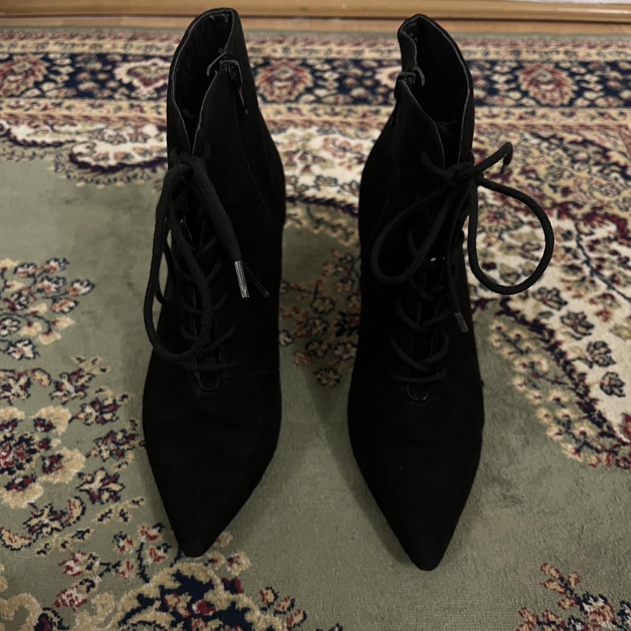 item listed by ariyass
